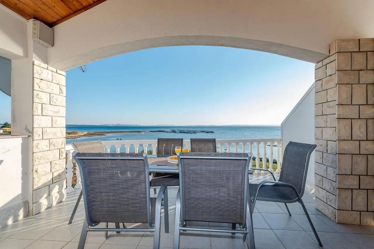 Apartments Villa Batela Privlaka  0*, Privlaka (Zadar) Chorvatsko
