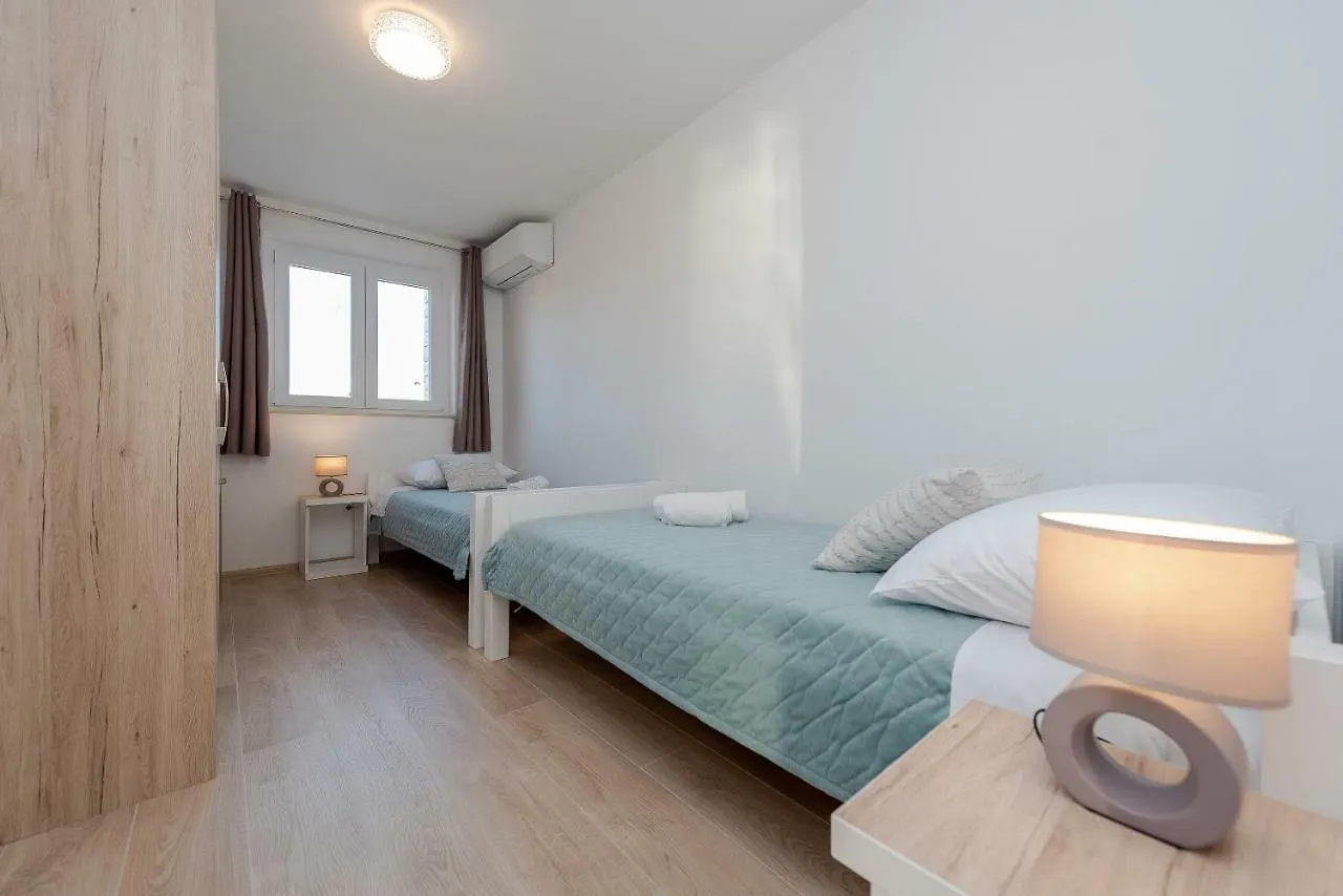 Apartments Villa Batela Privlaka  0*, Privlaka (Zadar) Chorvatsko