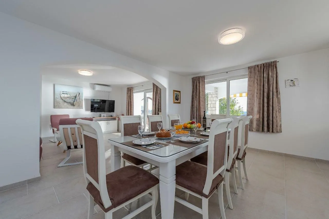 Apartments Villa Batela Privlaka   Privlaka (Zadar)