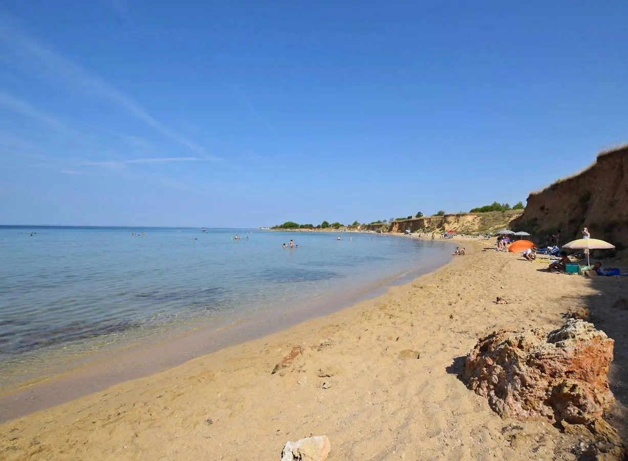 Apartments Villa Batela Privlaka